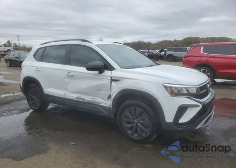 2022 Volkswagen Taos S z USA, uszkodzony, nr VIN 3VVMX7B21NM037827